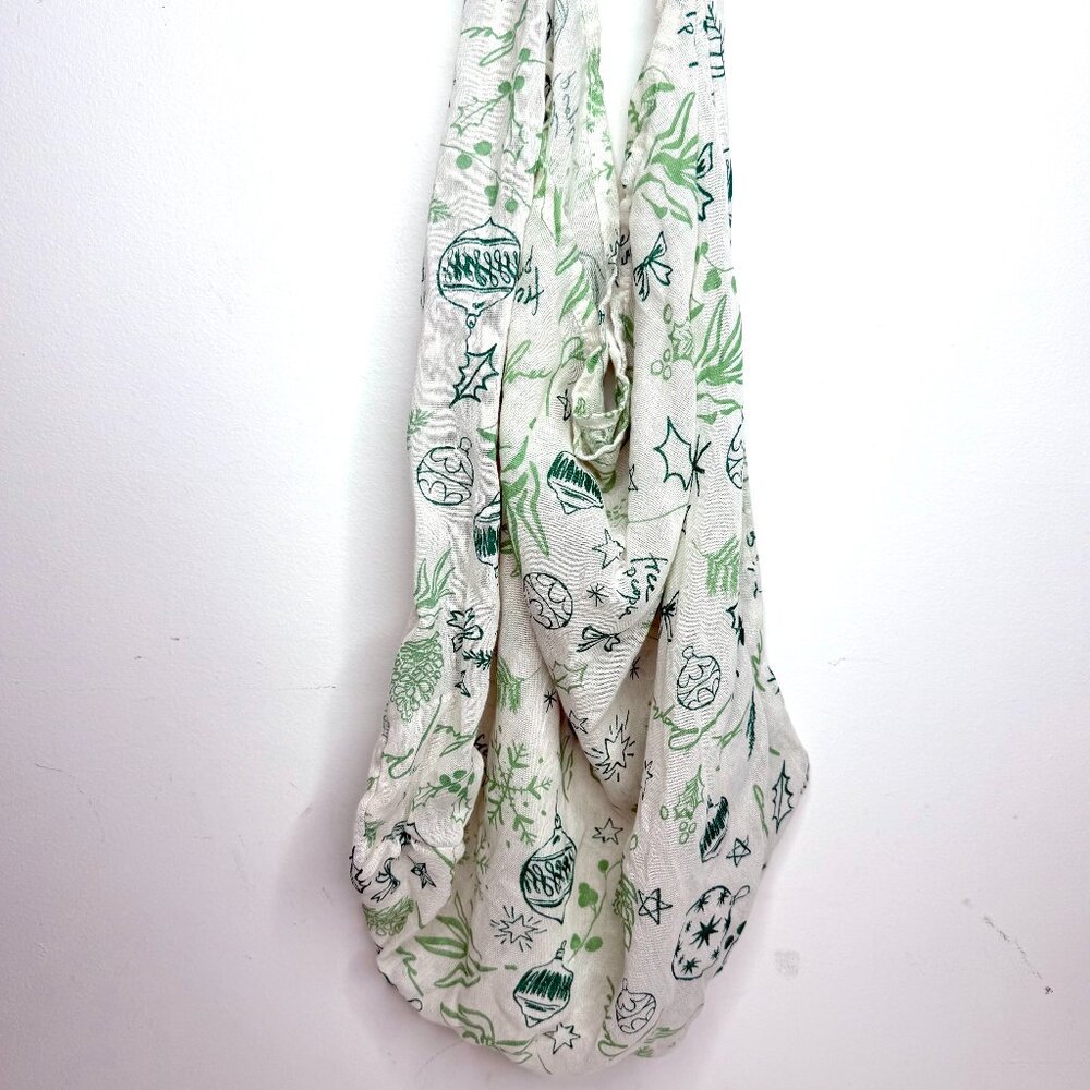 Free People Holiday Christmas Mesh Gauze Beach Pool Tote Bag Green All Over Logo